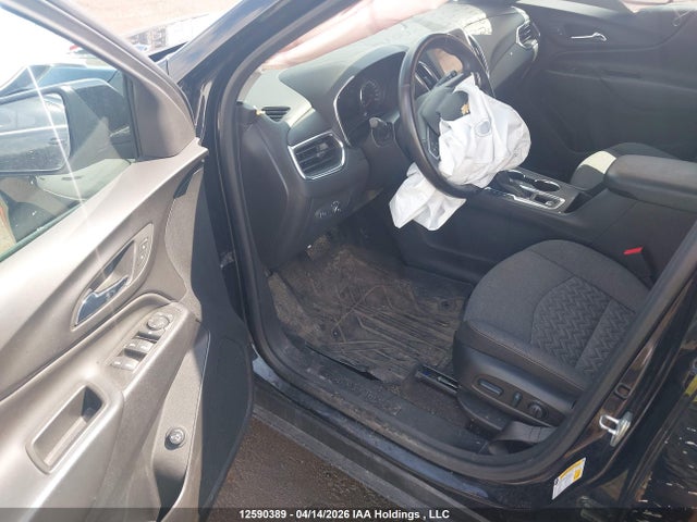 3GNAXUEV1NL302717 Chevrolet EQUINOX LT