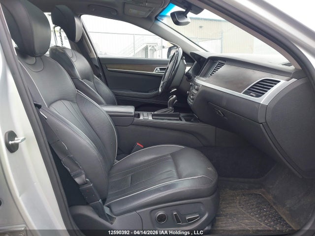KMHGN4JE2FU043057 Hyundai Genesis 3.8l