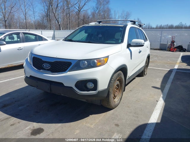 2013 Kia Sorento Ex მანქანა იყიდება აუქციონზე, vin: 5XYKUDA29DG329428, აუქციონის ნომერი: 12590407