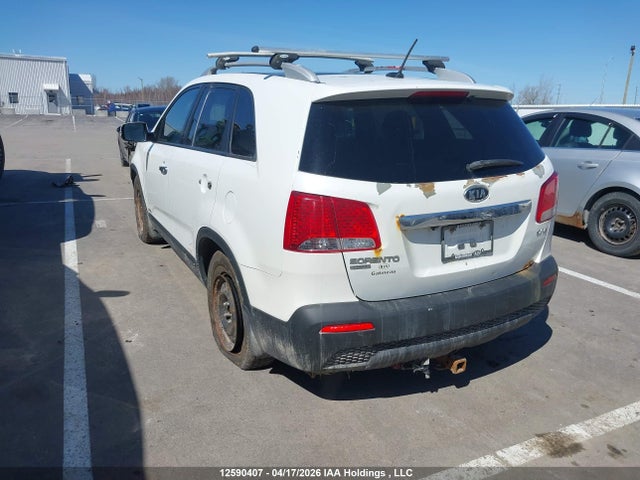 2013 Kia Sorento Ex მანქანა იყიდება აუქციონზე, vin: 5XYKUDA29DG329428, აუქციონის ნომერი: 12590407