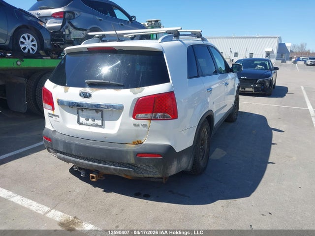 2013 Kia Sorento Ex მანქანა იყიდება აუქციონზე, vin: 5XYKUDA29DG329428, აუქციონის ნომერი: 12590407