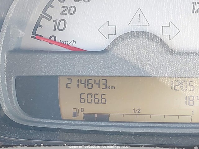 12590419 :رقم المزاد ، WMEEJ3BA8AK415231 vin ، 2010 Smart Fortwo Pure/passion مزاد بيع