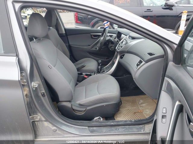 Продажа на аукционе авто 2013 Hyundai Elantra Gls/limited, vin: 5NPDH4AE9DH289559, номер лота: 12590421