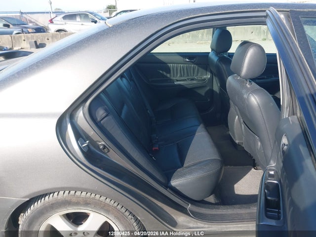 2004 Toyota Camry Le/xle/se მანქანა იყიდება აუქციონზე, vin: 4T1BE32K94U818279, აუქციონის ნომერი: 12590425