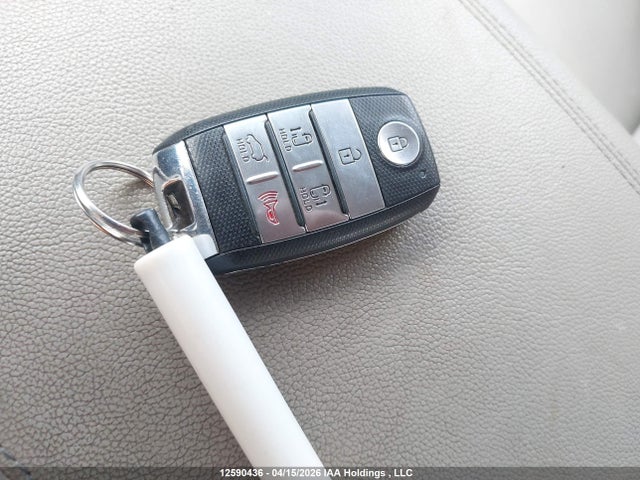 KNDMB5C1XK6444984 KIA Sedona Lx/lx+