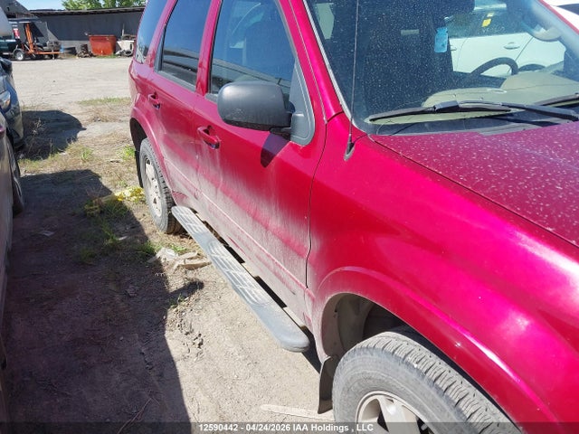 12590442 :رقم المزاد ، 1FMYU94137KA27122 vin ، 2007 Ford Escape Limited مزاد بيع