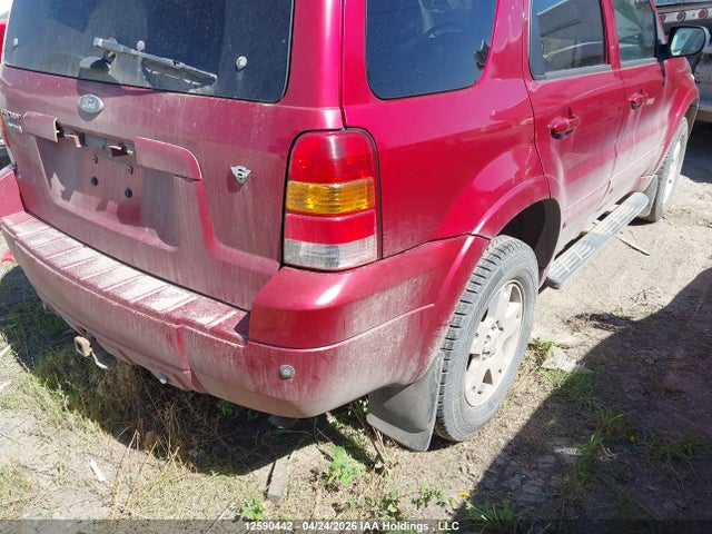 12590442 :رقم المزاد ، 1FMYU94137KA27122 vin ، 2007 Ford Escape Limited مزاد بيع