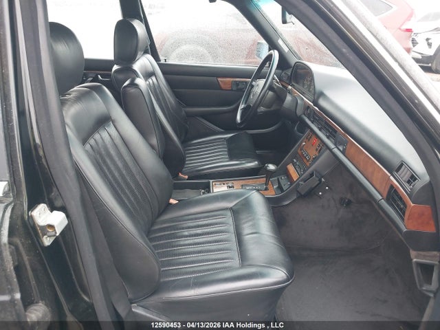 12590453 :رقم المزاد ، WDBCA39D6JA365603 vin ، 1988 Mercedes-benz 560 Sel مزاد بيع