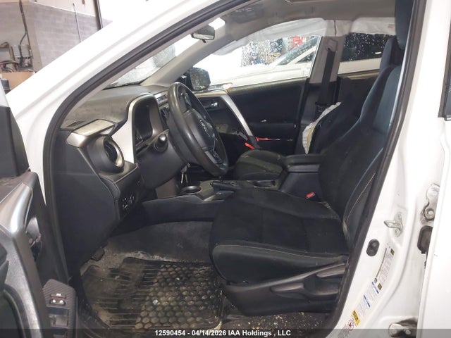 2015 Toyota Rav4 Xle მანქანა იყიდება აუქციონზე, vin: 2T3RFREV6FW376088, აუქციონის ნომერი: 12590454