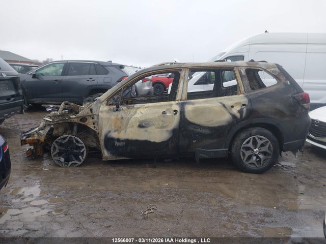 12566007 :رقم المزاد ، JF2SKEEC1PH476077 vin ، 2023 Subaru Forester Premium مزاد بيع