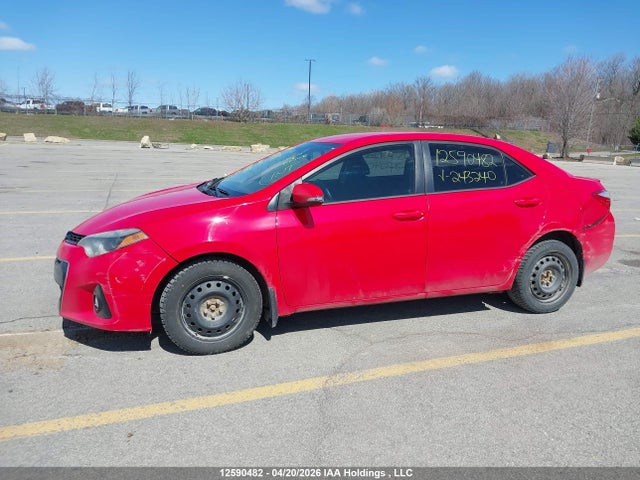2015 Toyota Corolla S მანქანა იყიდება აუქციონზე, vin: 2T1BURHE5FC243240, აუქციონის ნომერი: 12590482