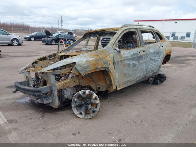 1C4PJMBS2FW778551 Jeep Cherokee Trailhawk