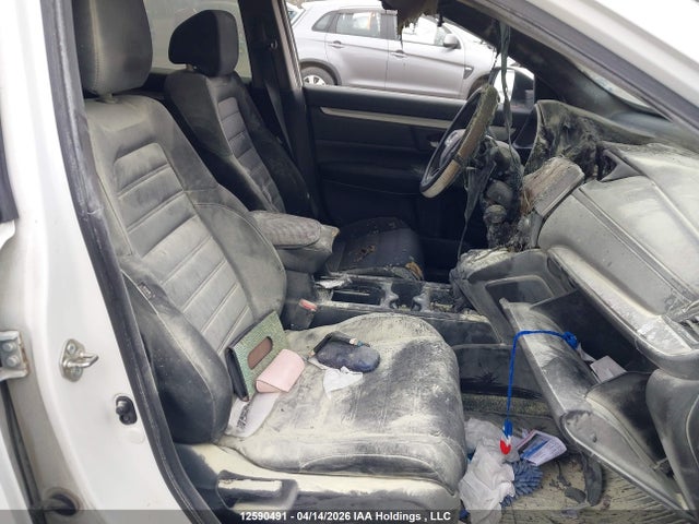 2HKRW2H26JH120607 Honda CR-V LX
