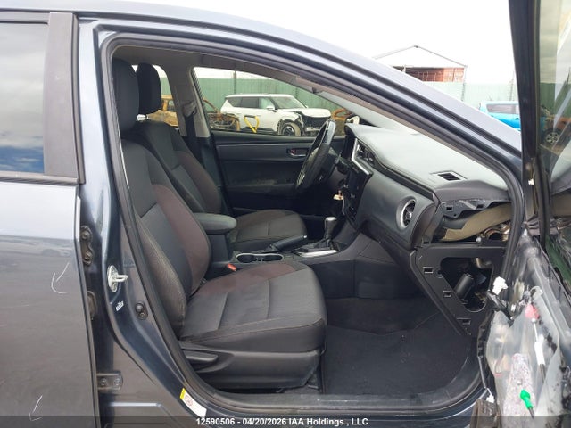 2018 Toyota Corolla Le მანქანა იყიდება აუქციონზე, vin: 2T1BURHEXJC021477, აუქციონის ნომერი: 12590506