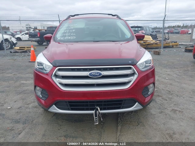 1FMCU9GD4HUA85519 Ford ESCAPE SE