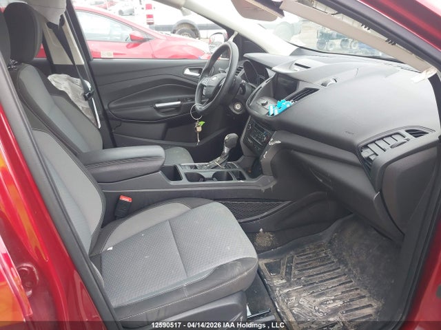 1FMCU9GD4HUA85519 Ford ESCAPE SE