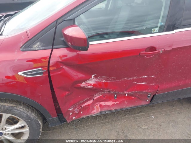 1FMCU9GD4HUA85519 Ford ESCAPE SE