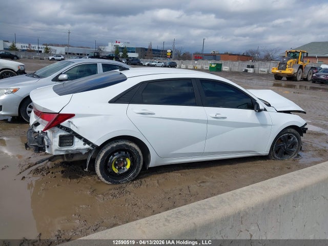 12590519 :رقم المزاد ، KMHLM4AG1NU350849 vin ، 2022 Hyundai Elantra Preferred Ivt مزاد بيع