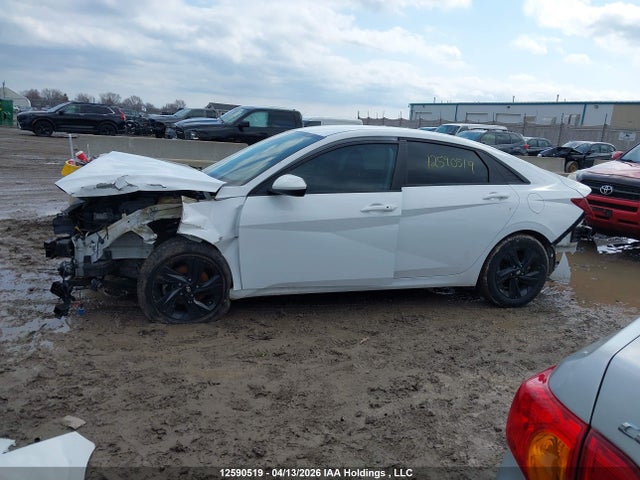 12590519 :رقم المزاد ، KMHLM4AG1NU350849 vin ، 2022 Hyundai Elantra Preferred Ivt مزاد بيع