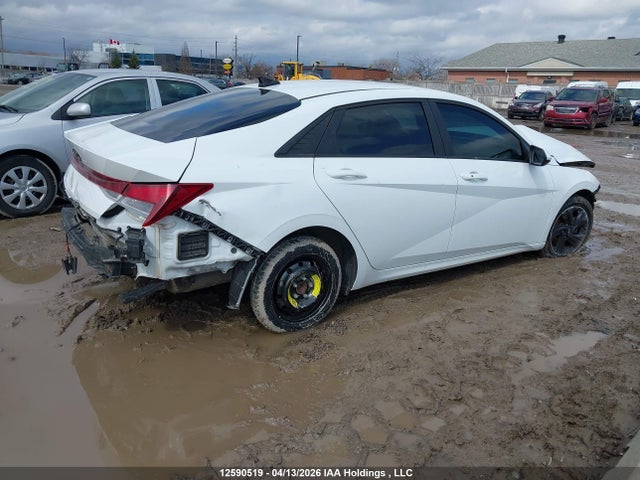 12590519 :رقم المزاد ، KMHLM4AG1NU350849 vin ، 2022 Hyundai Elantra Preferred Ivt مزاد بيع
