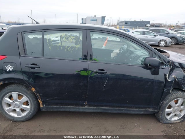 12590521 :رقم المزاد ، 3N1BC13E99L494679 vin ، 2009 Nissan Versa S/sl مزاد بيع