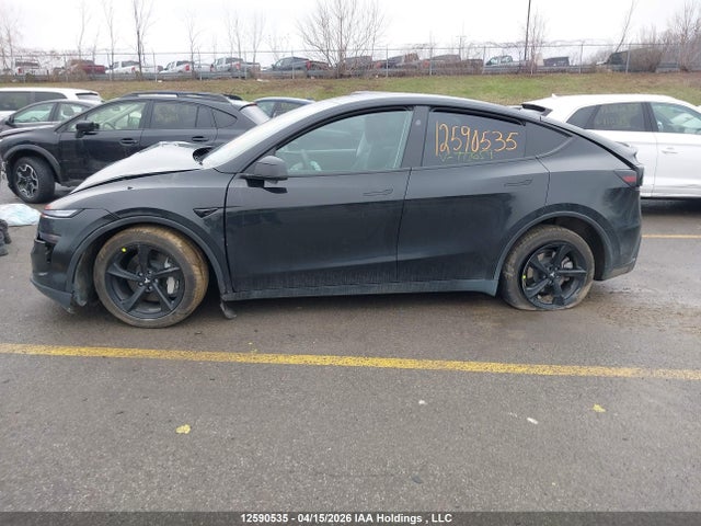 12590535 :رقم المزاد ، XP7YGDEE9TB773659 vin ، 2026 Tesla Model Y Long Range Launch Series/premium All-wheel Drive مزاد بيع