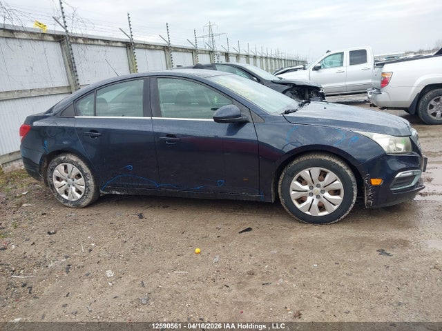 1G1PC5SB6F7255620 Chevrolet Cruze 1lt