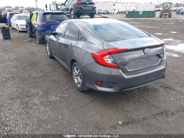 Продажа на аукционе авто 2016 Honda Civic Lx, vin: 2HGFC2F52GH011704, номер лота: 12590565