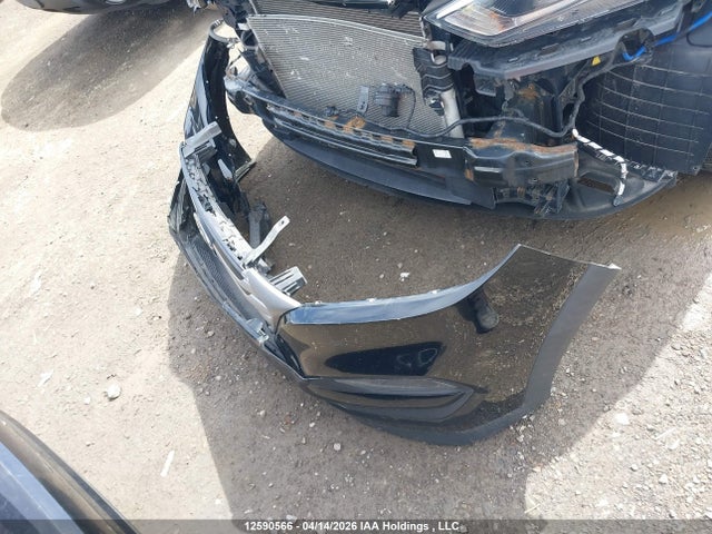 KM8J33A48JU693758 Hyundai Tucson Limited/sport And Eco/se
