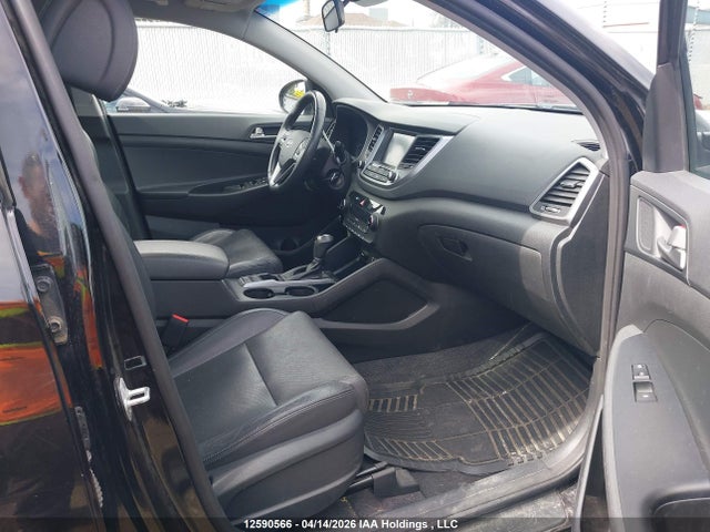 KM8J33A48JU693758 Hyundai Tucson Limited/sport And Eco/se