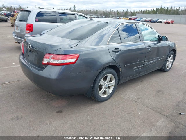 2010 Toyota Camry Se/le/xle მანქანა იყიდება აუქციონზე, vin: 4T1BF3EK0AU061518, აუქციონის ნომერი: 12590581