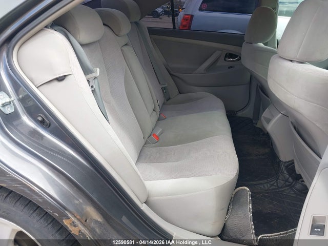 2010 Toyota Camry Se/le/xle მანქანა იყიდება აუქციონზე, vin: 4T1BF3EK0AU061518, აუქციონის ნომერი: 12590581