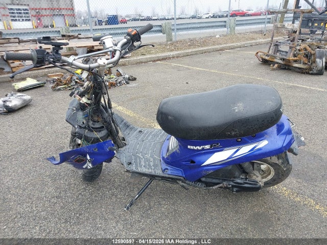12590597 :رقم المزاد ، VG54RWN052A108744 vin ، 2002 Yamaha Cw50 مزاد بيع