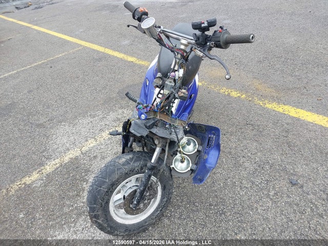 12590597 :رقم المزاد ، VG54RWN052A108744 vin ، 2002 Yamaha Cw50 مزاد بيع