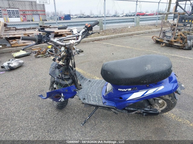 12590597 :رقم المزاد ، VG54RWN052A108744 vin ، 2002 Yamaha Cw50 مزاد بيع