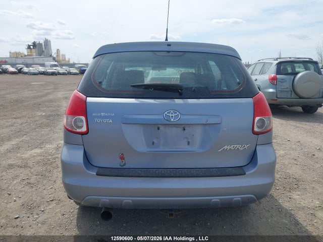 12590600 :رقم المزاد ، 2T1KR32E74C782639 vin ، 2004 Toyota Matrix Xr مزاد بيع