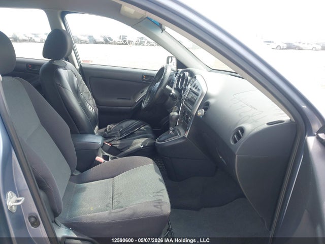 12590600 :رقم المزاد ، 2T1KR32E74C782639 vin ، 2004 Toyota Matrix Xr مزاد بيع
