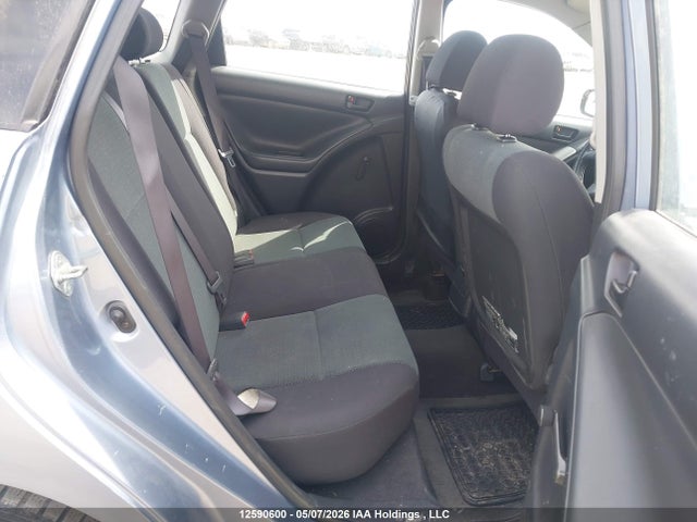 12590600 :رقم المزاد ، 2T1KR32E74C782639 vin ، 2004 Toyota Matrix Xr مزاد بيع