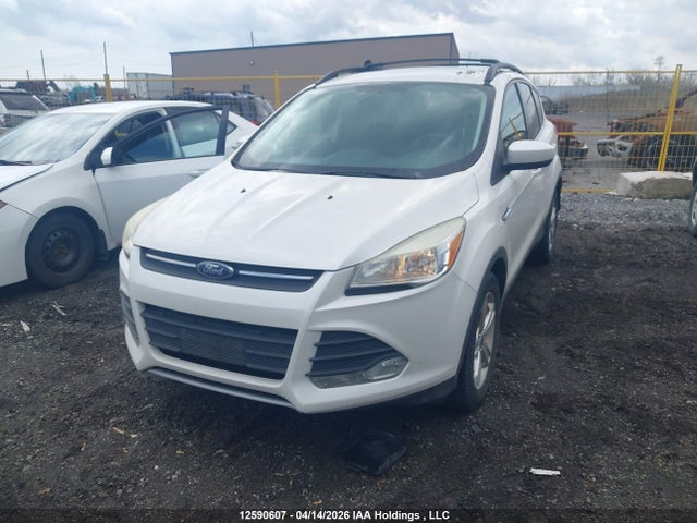 1FMCU0GX9EUE03023 Ford ESCAPE SE