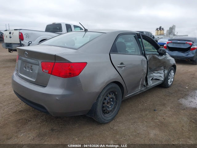 2012 Kia Forte მანქანა იყიდება აუქციონზე, vin: KNAFT4A2XC5617127, აუქციონის ნომერი: 12590608