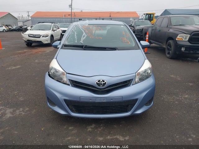 2014 Toyota Yaris მანქანა იყიდება აუქციონზე, vin: VNKKTUD38EA012997, აუქციონის ნომერი: 12590609
