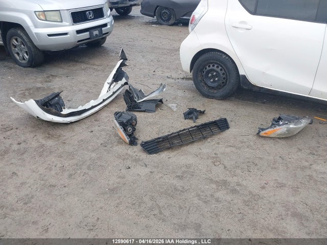Продаж на аукціоні авто 2012 Toyota Prius C, vin: JTDKDTB38C1503456, номер лоту: 12590617