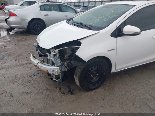 Продаж на аукціоні авто 2012 Toyota Prius C, vin: JTDKDTB38C1503456, номер лоту: 12590617