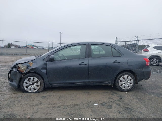 12590621 :رقم المزاد ، JTDBT9K33A1368602 vin ، 2010 Toyota Yaris مزاد بيع
