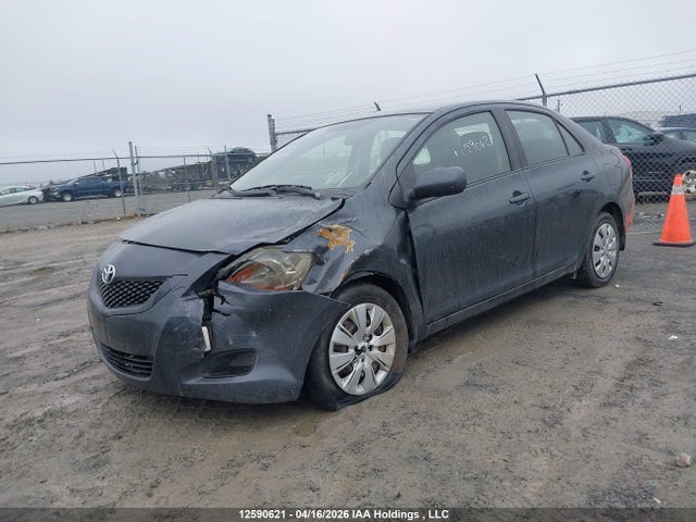 12590621 :رقم المزاد ، JTDBT9K33A1368602 vin ، 2010 Toyota Yaris مزاد بيع