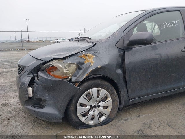12590621 :رقم المزاد ، JTDBT9K33A1368602 vin ، 2010 Toyota Yaris مزاد بيع