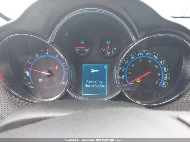 1G1PE5SB8F7260831 Chevrolet Cruze 2lt