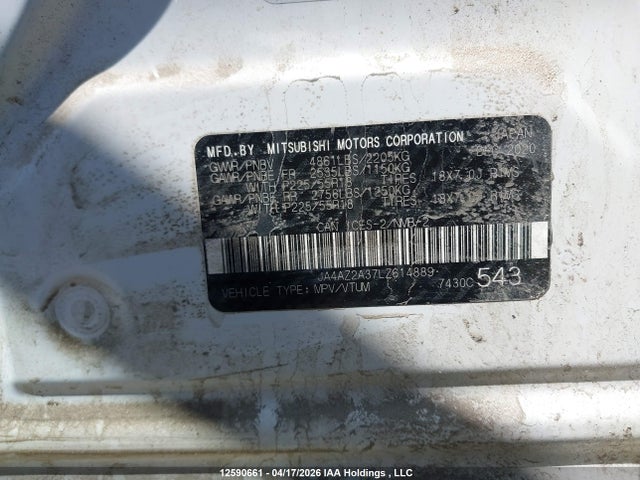 12590661 :رقم المزاد ، JA4AZ2A37LZ614889 vin ، 2020 Mitsubishi Outlander Es/ex/ex-l مزاد بيع