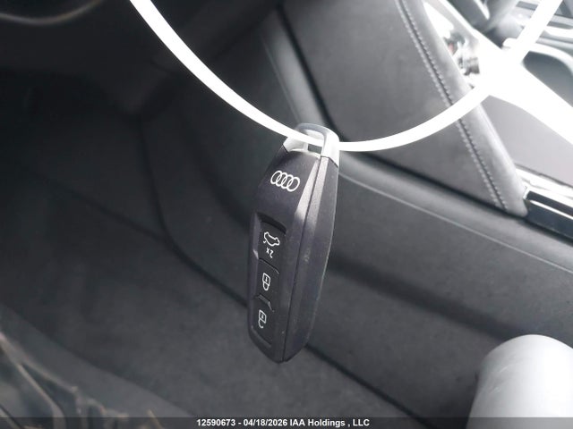 12590673 :رقم المزاد ، WA135AGU9S2047560 vin ، 2025 Audi Sq5 Prestige مزاد بيع