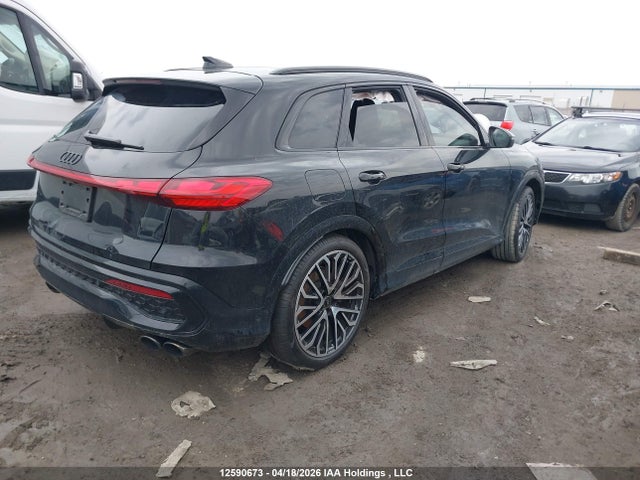 12590673 :رقم المزاد ، WA135AGU9S2047560 vin ، 2025 Audi Sq5 Prestige مزاد بيع